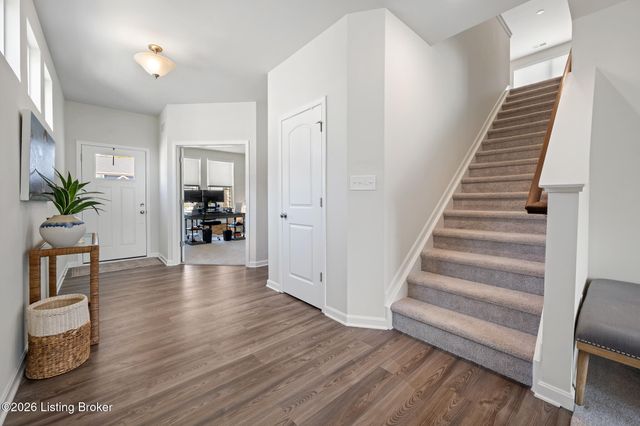 4113 Bent Creek Dr, La Grange, KY 40031