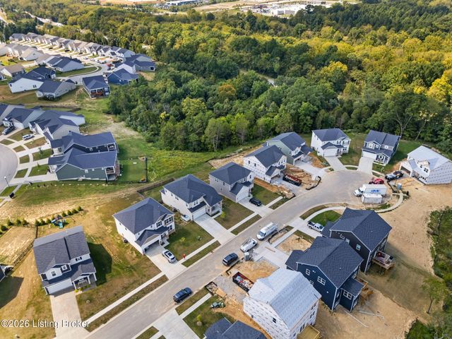 4113 Bent Creek Dr, La Grange, KY 40031