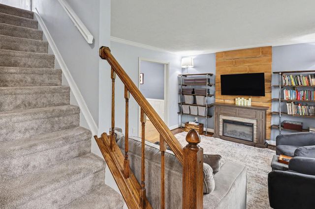 445 High Meadows Village Drive, Powell, OH 43065