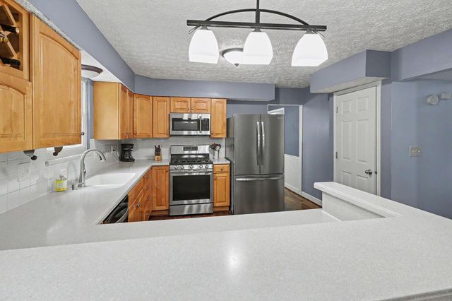 445 High Meadows Village Drive, Powell, OH 43065