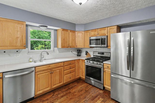 445 High Meadows Village Drive, Powell, OH 43065