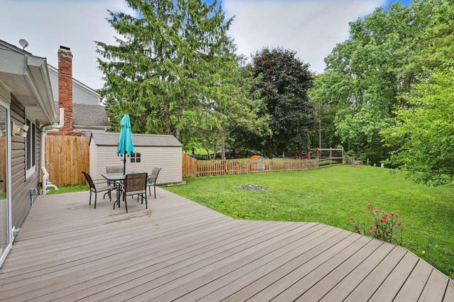 445 High Meadows Village Drive, Powell, OH 43065