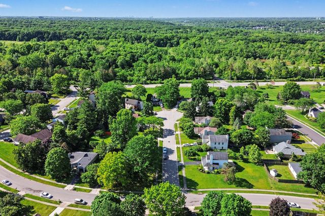 445 High Meadows Village Drive, Powell, OH 43065