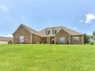 559 Silver Tree Circle, Choctaw, OK 73020