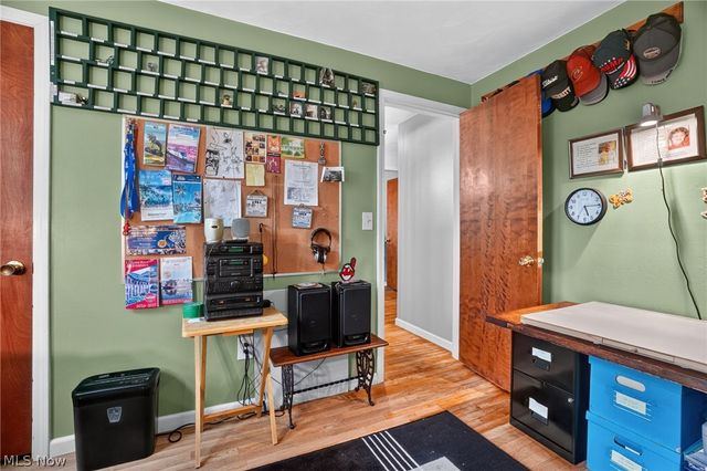 15000 S Crestwood Drive, Middlefield, OH 44062