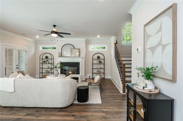 5570 Overview Drive, Flowery Branch, GA 30542