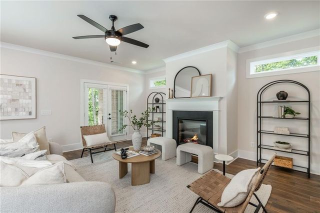 5570 Overview Drive, Flowery Branch, GA 30542