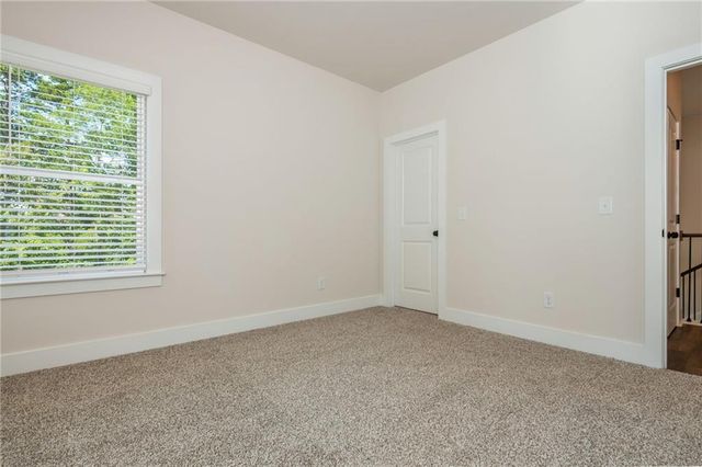 5570 Overview Drive, Flowery Branch, GA 30542