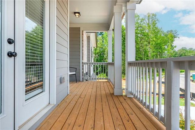 5570 Overview Drive, Flowery Branch, GA 30542