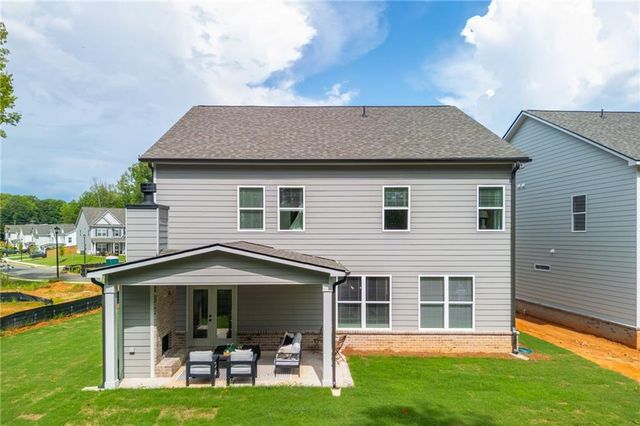 5570 Overview Drive, Flowery Branch, GA 30542