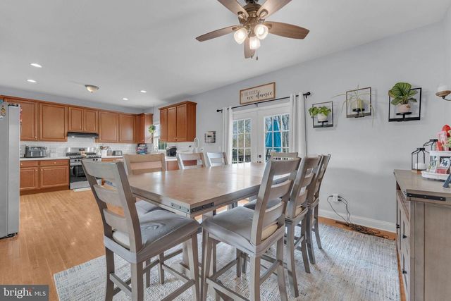 401 JOSEPHINE LN, Mullica Hill, NJ 08062