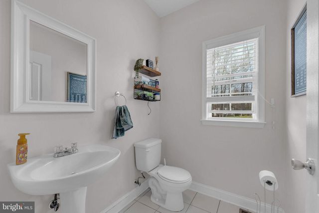 401 JOSEPHINE LN, Mullica Hill, NJ 08062