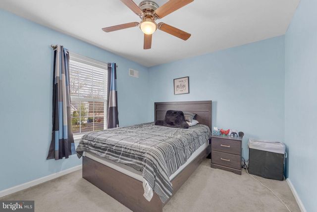 401 JOSEPHINE LN, Mullica Hill, NJ 08062