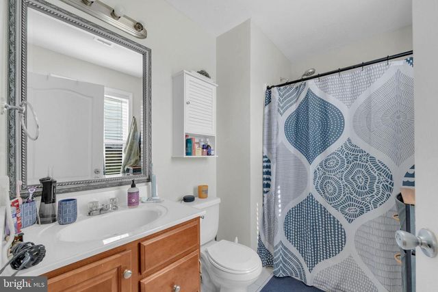 401 JOSEPHINE LN, Mullica Hill, NJ 08062