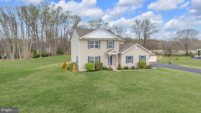 401 JOSEPHINE LN, Mullica Hill, NJ 08062