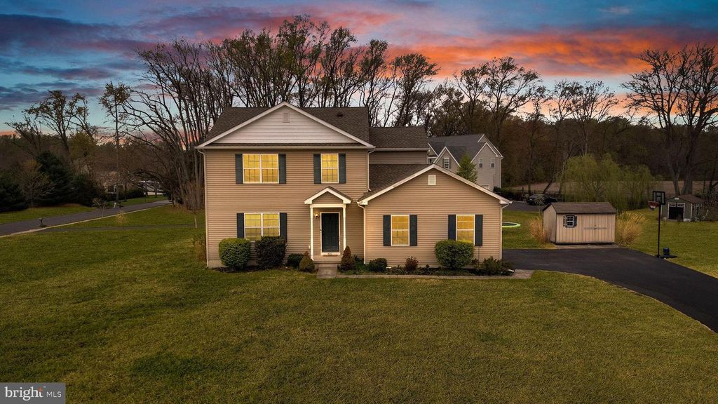 401 JOSEPHINE LN, Mullica Hill, NJ 08062