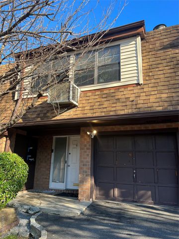 411 121st Street 12, College Point, NY 11356