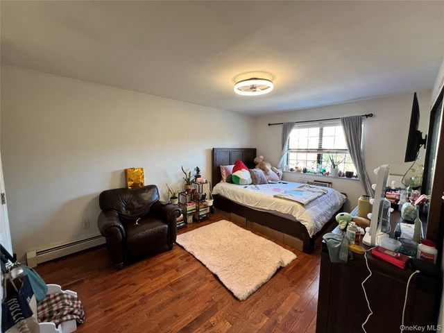 411 121st Street 12, College Point, NY 11356