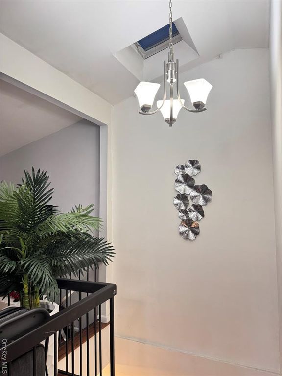 411 121st Street 12, College Point, NY 11356