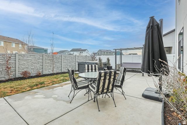 3301 S 2410 W, Syracuse, UT 84075