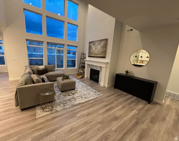 3301 S 2410 W, Syracuse, UT 84075