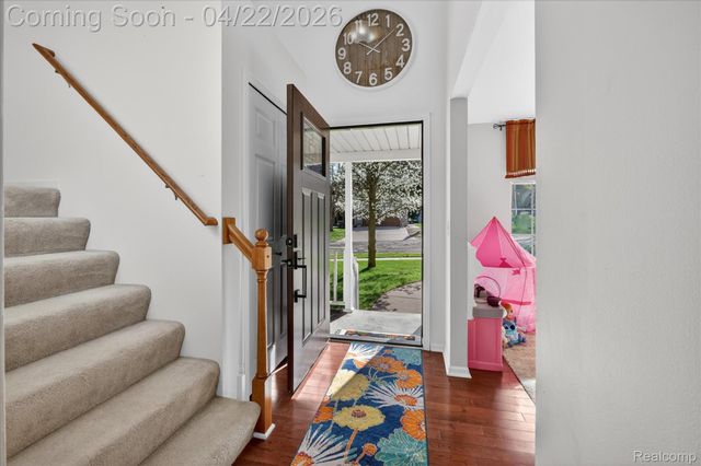 410 Bent Oak Street, Fenton, MI 48430