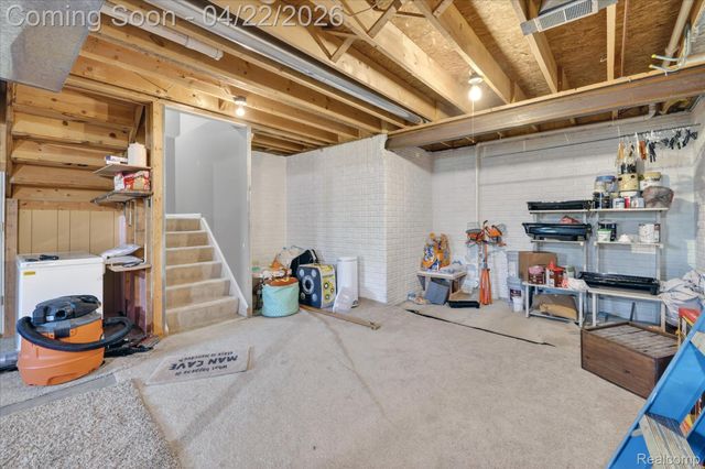 410 Bent Oak Street, Fenton, MI 48430