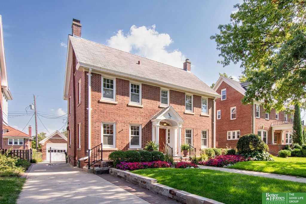 119 S 51 Avenue, Omaha, NE 68132