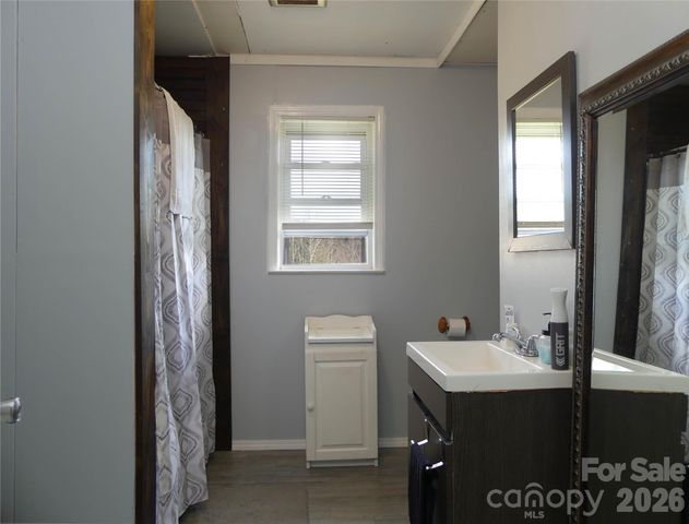 4636 Oak Hill School Road, Lenoir, NC 28645