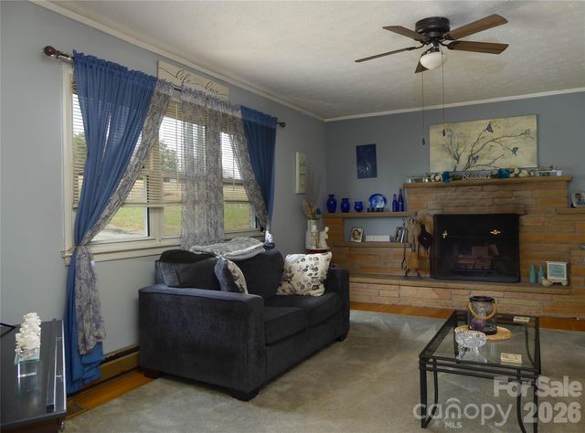 4636 Oak Hill School Road, Lenoir, NC 28645