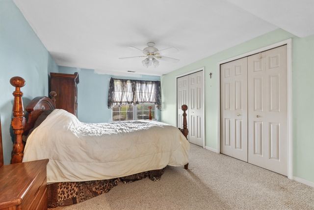 16840 S Sunset Ridge Court, Lockport, IL 60441