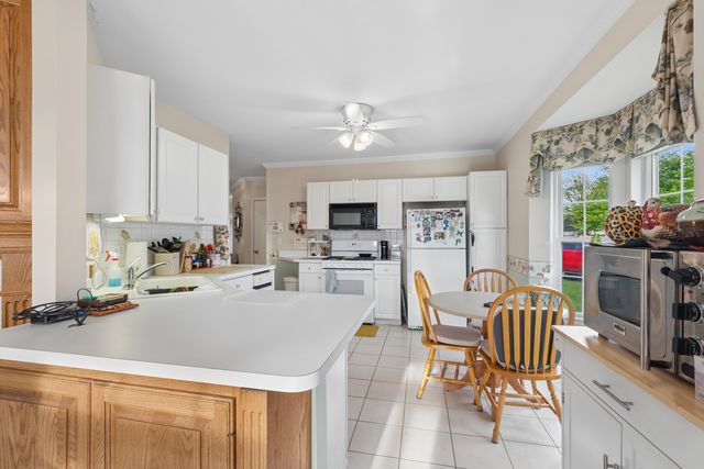 16840 S Sunset Ridge Court, Lockport, IL 60441