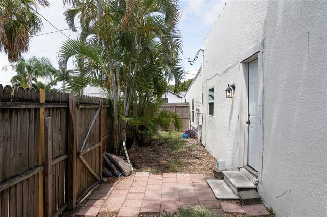 3651 HAINES ROAD N, St Petersburg, FL 33704