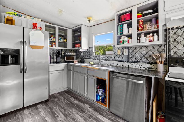 1501 2nd Street, Kerens, TX 75144