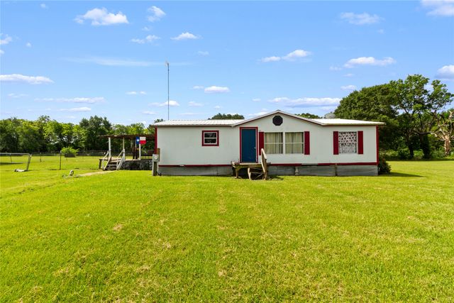 1501 2nd Street, Kerens, TX 75144