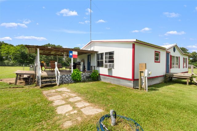 1501 2nd Street, Kerens, TX 75144