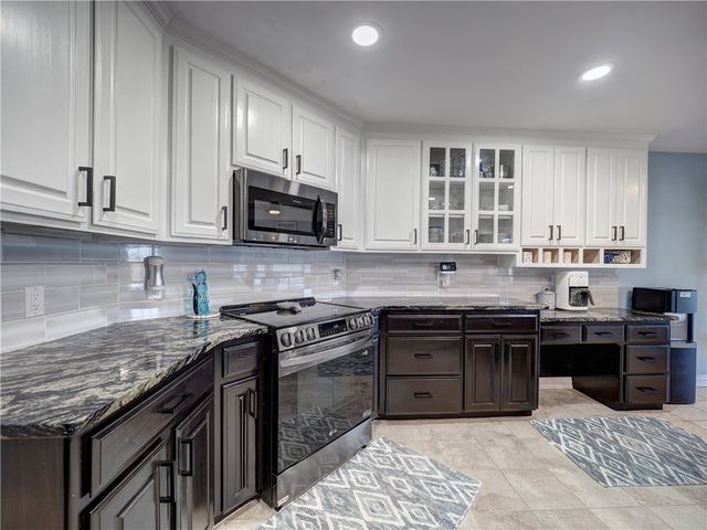 15002 DASMARINAS Dr, Corpus Christi, TX 78418