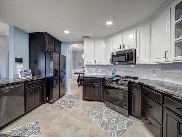 15002 DASMARINAS Dr, Corpus Christi, TX 78418