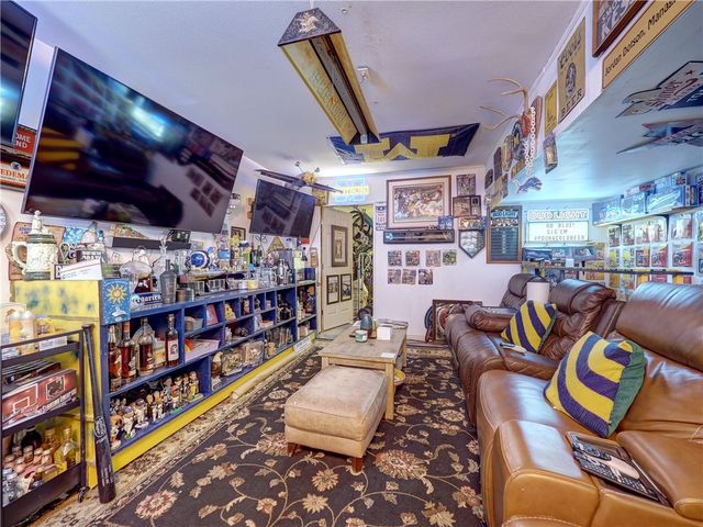 15002 DASMARINAS Dr, Corpus Christi, TX 78418