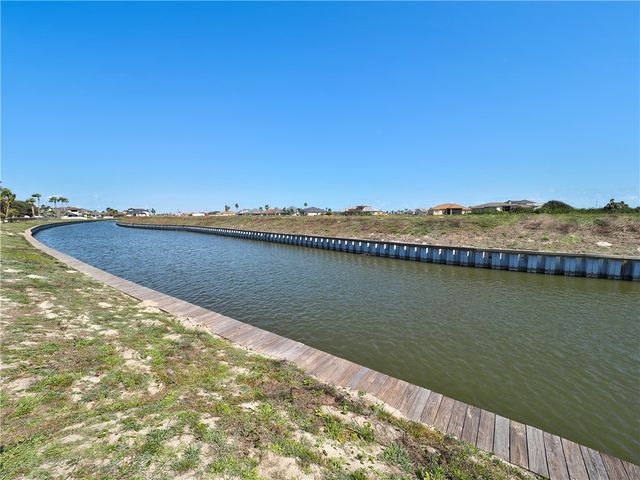 15002 DASMARINAS Dr, Corpus Christi, TX 78418