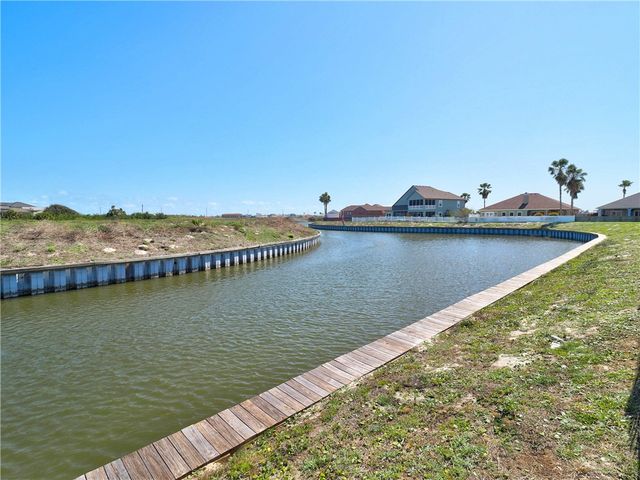 15002 DASMARINAS Dr, Corpus Christi, TX 78418