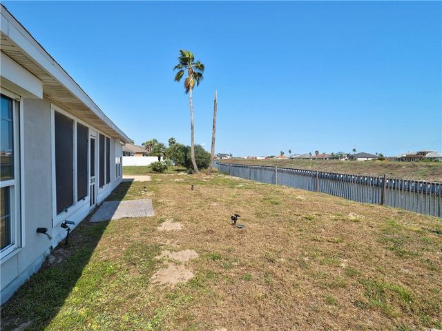 15002 DASMARINAS Dr, Corpus Christi, TX 78418