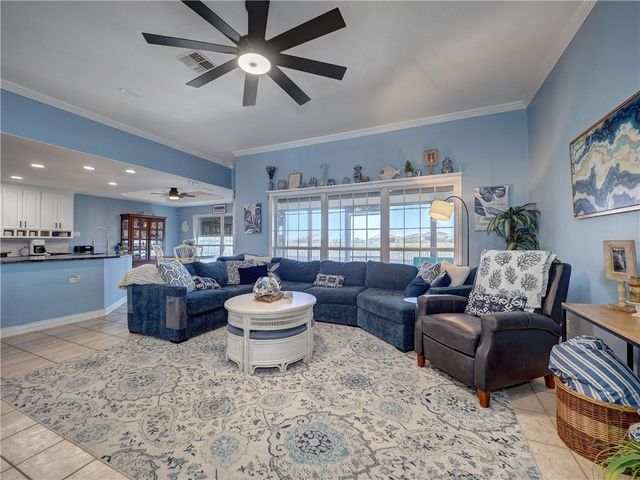 15002 DASMARINAS Dr, Corpus Christi, TX 78418