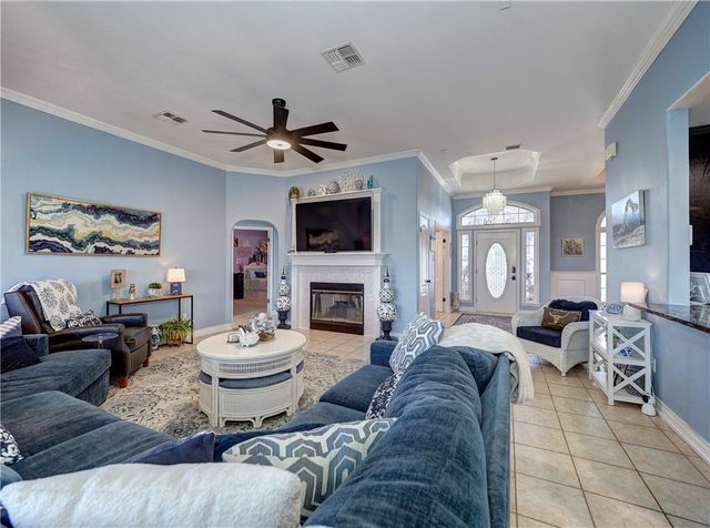 15002 DASMARINAS Dr, Corpus Christi, TX 78418