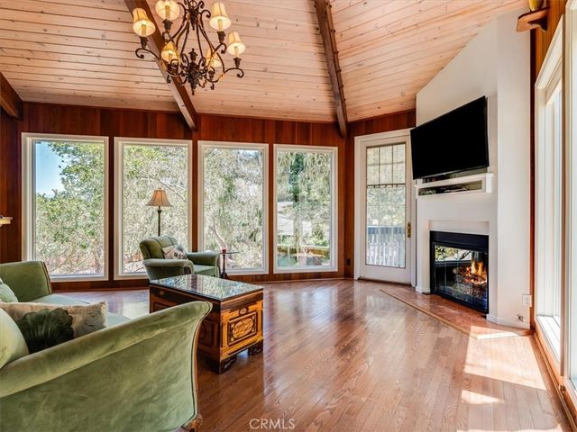 1987 Dorking Avenue, Cambria, CA 93428