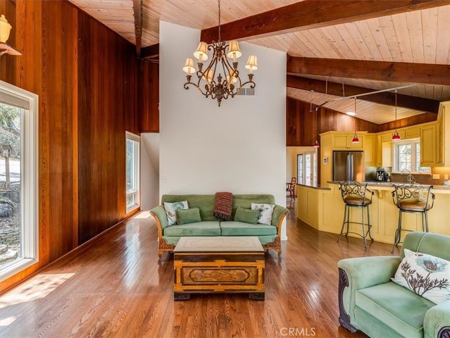 1987 Dorking Avenue, Cambria, CA 93428