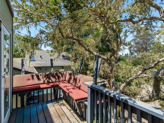 1987 Dorking Avenue, Cambria, CA 93428