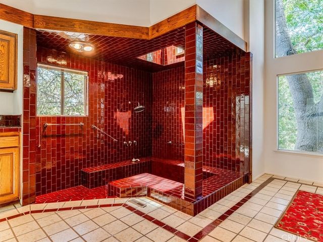 1987 Dorking Avenue, Cambria, CA 93428