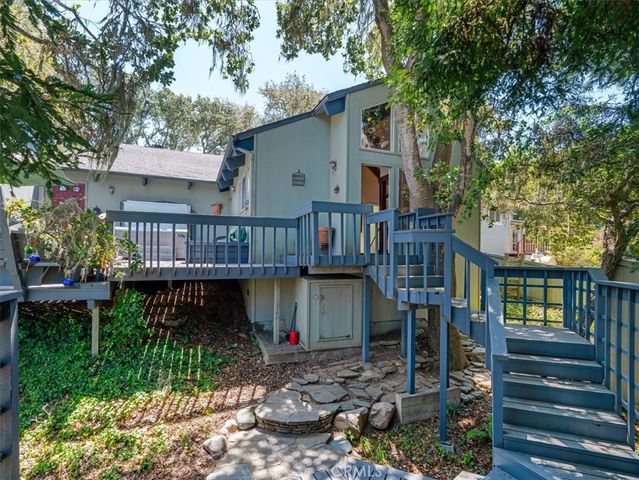 1987 Dorking Avenue, Cambria, CA 93428