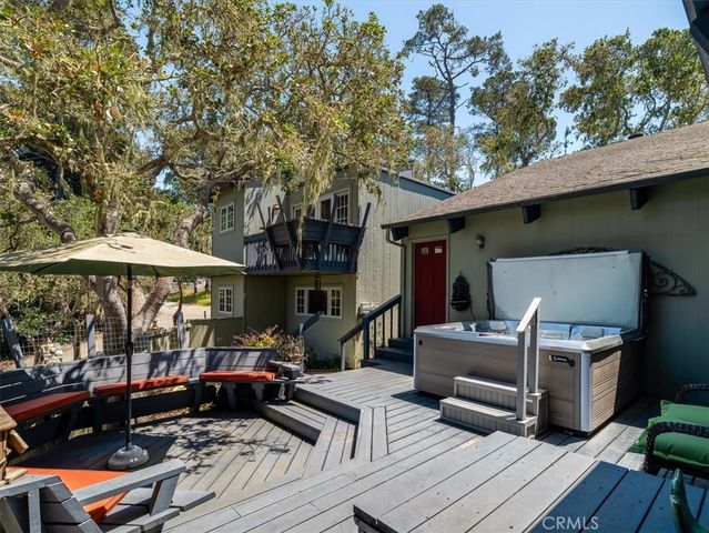 1987 Dorking Avenue, Cambria, CA 93428